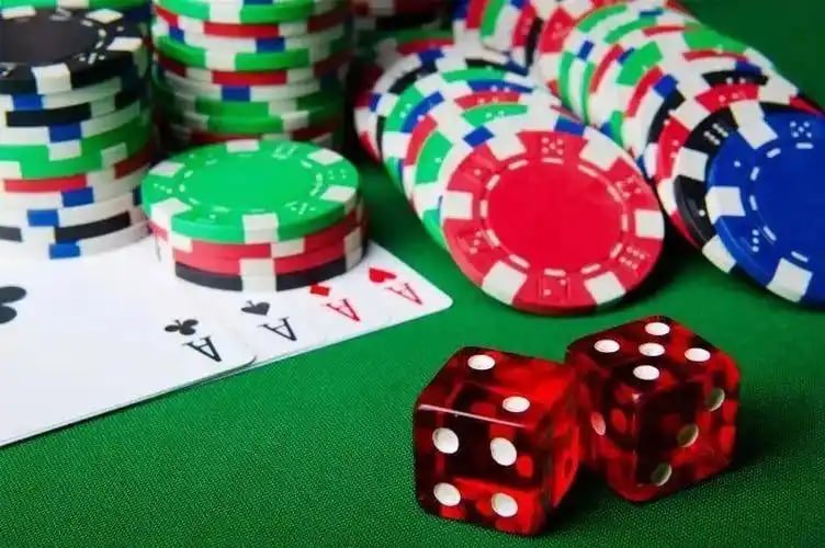 Tampilan platform iptogel di perangkat mobile dan desktop